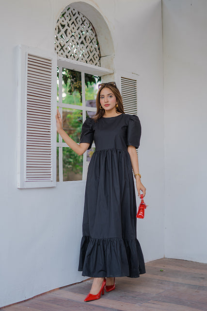 Sicario: That black dress